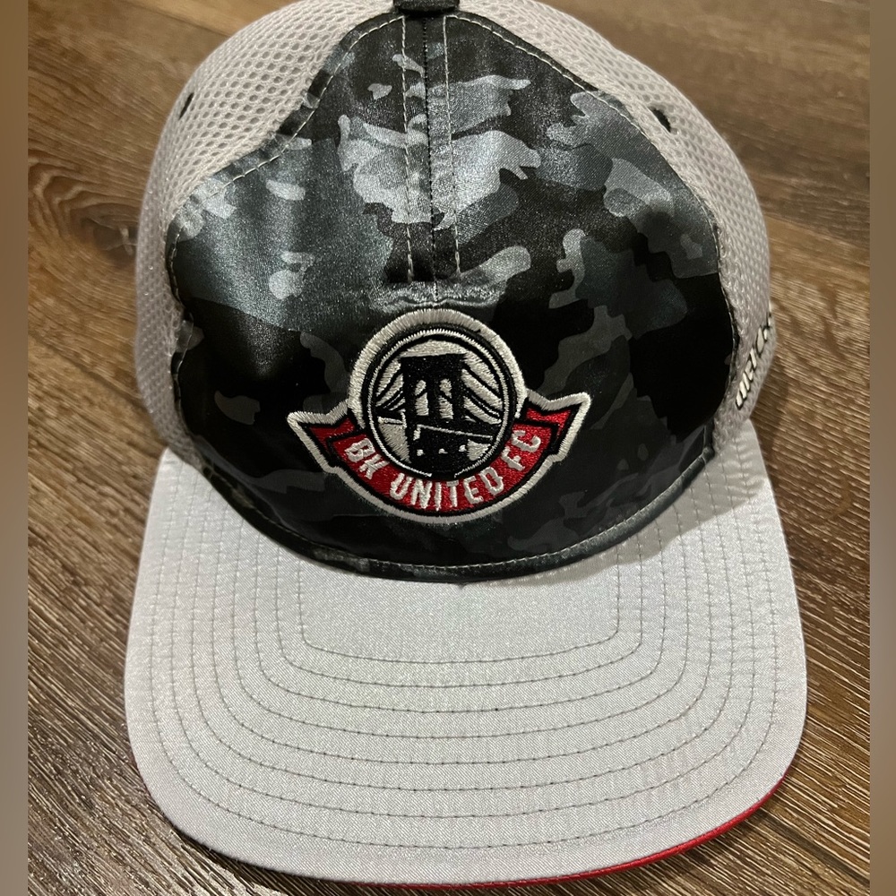 NWOT gray Brooklyn united fc hat by umbro